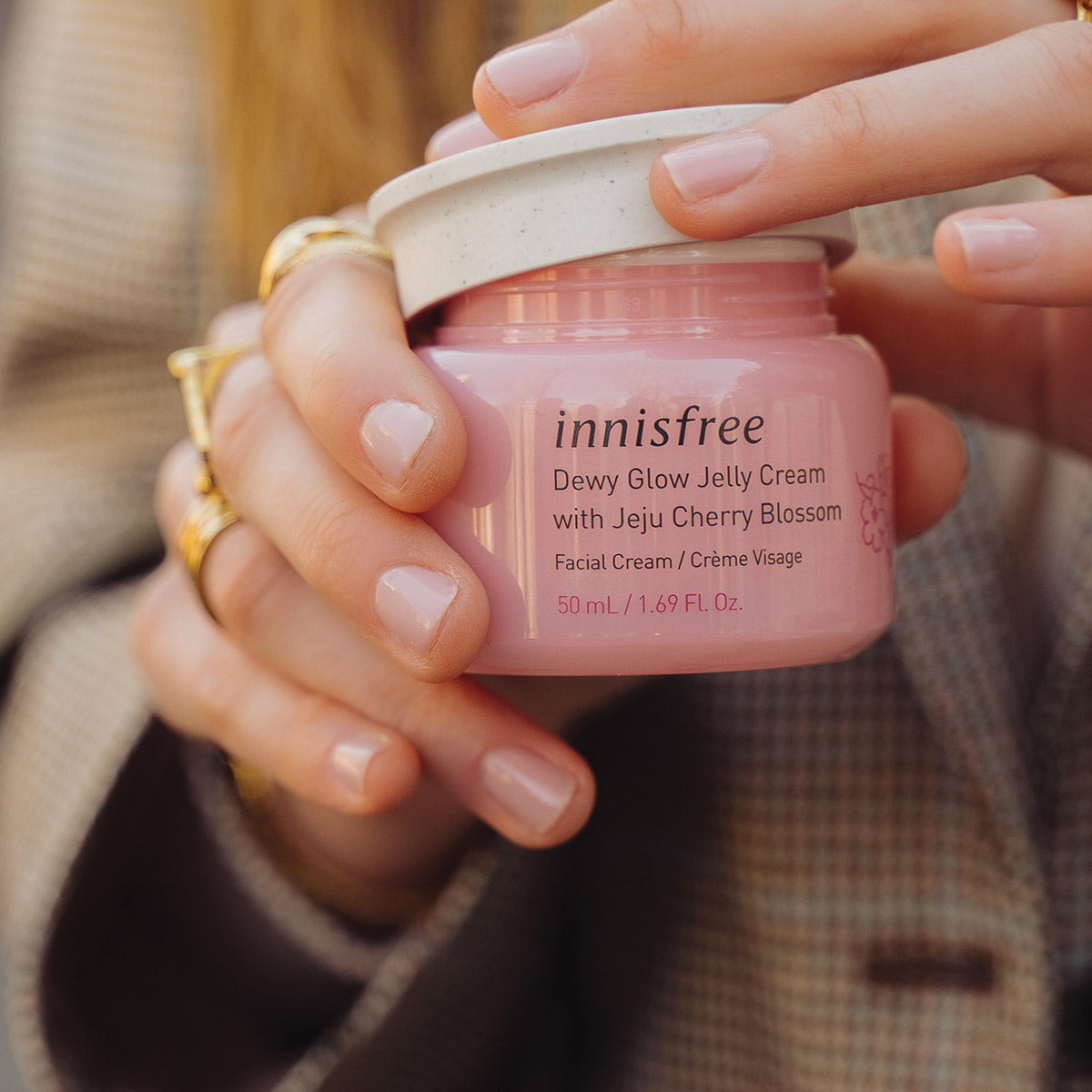 INNISFREE - Crème Cherry Blossom